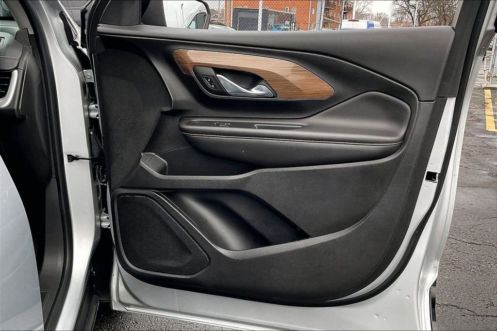 Used 2021 GMC Terrain SLE w/ Driver Convenience Package image 21