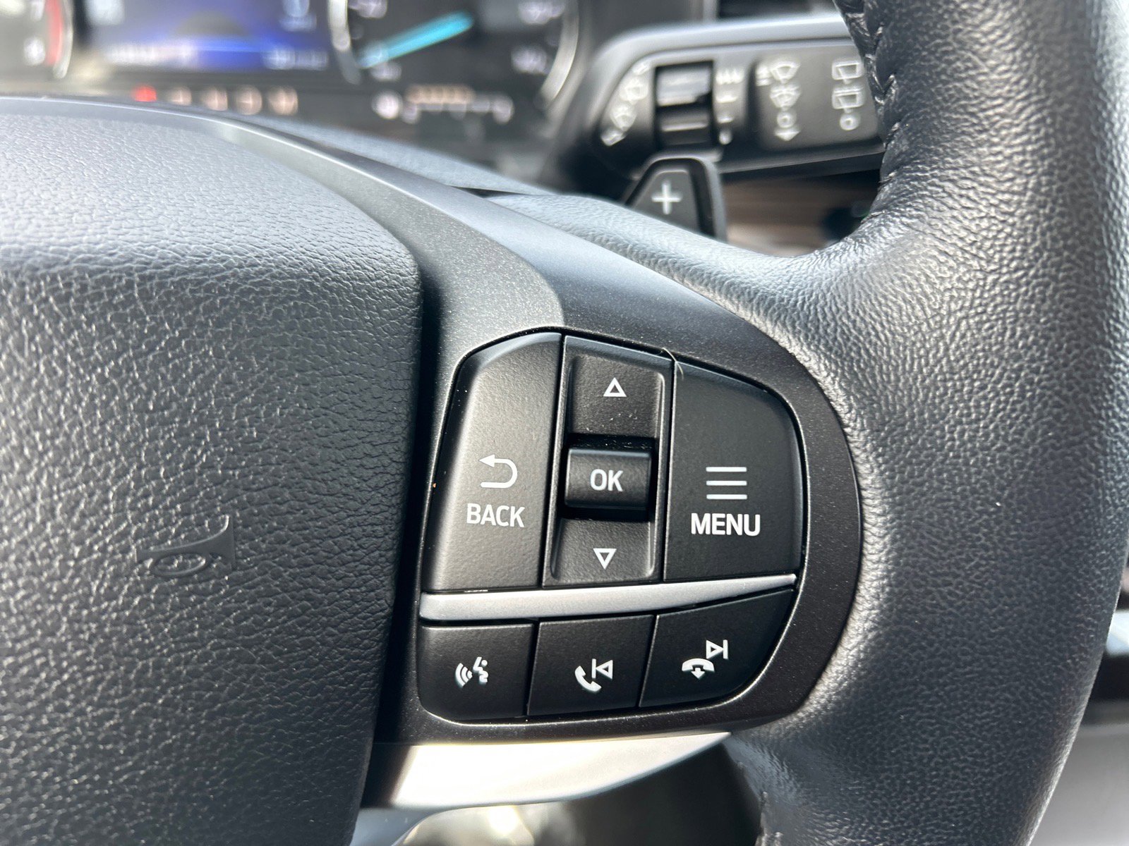 Certified 2020 Ford Explorer Limited w/ Class III Trailer Tow Package image 29