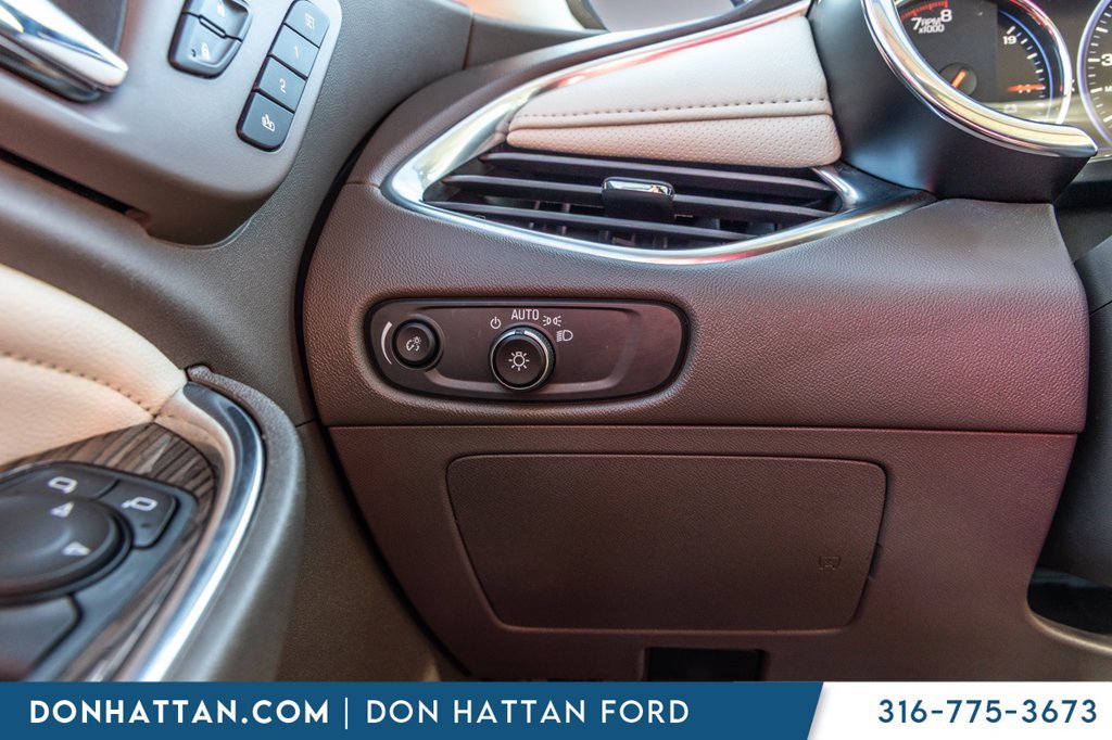 Used 2024 Chevrolet Malibu LT FWD image 13