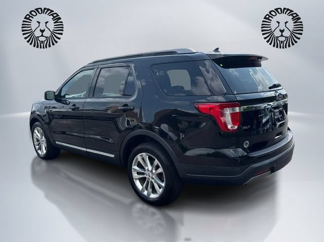 Certified 2019 Ford Explorer XLT w/ Equipment Group 202A AWD/4WD image 9