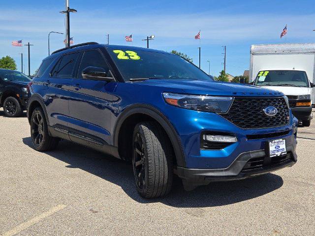 Certified 2023 Ford Explorer ST w/ Equipment Group 401A AWD/4WD image 5