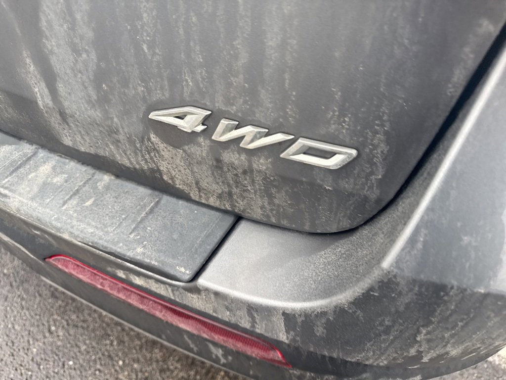 Certified 2022 Ford Explorer XLT w/ Equipment Group 202A image 5