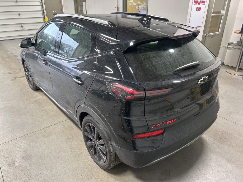 Used 2023 Chevrolet Bolt EUV Premier w/ Sun & Sound Package image 6