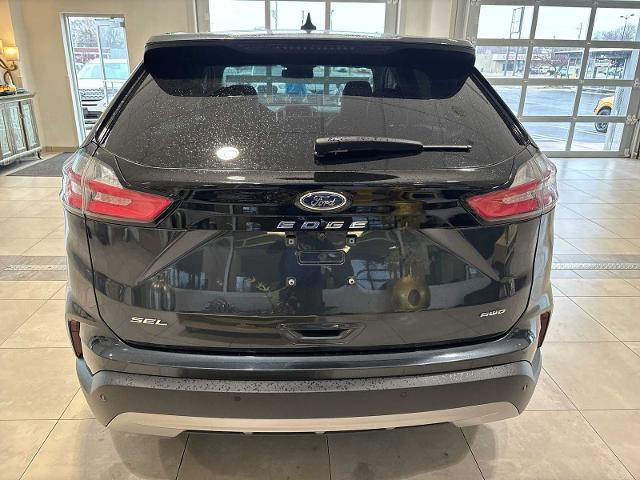 Certified 2022 Ford Edge SEL w/ Convenience Package AWD/4WD image 4