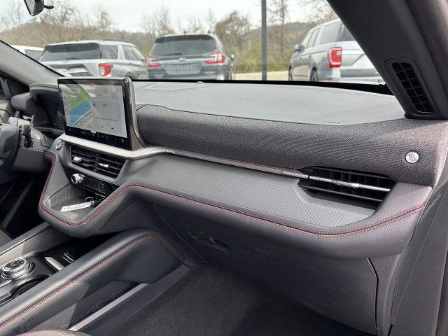Certified 2025 Ford Explorer ST-Line w/ ST-Line Street Pack image 22