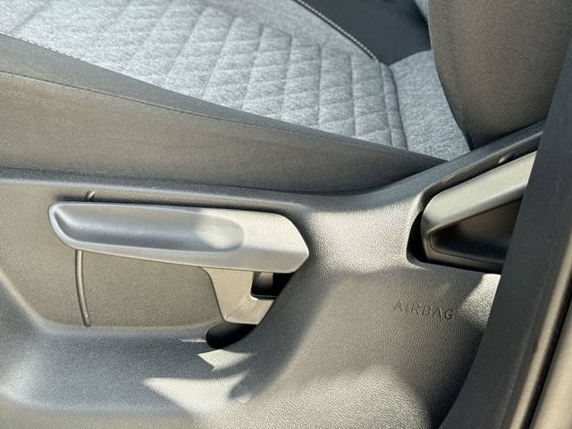 Used 2025 Volkswagen Tiguan S FWD image 12