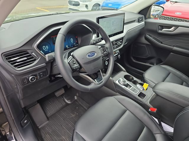Certified 2024 Ford Escape Platinum AWD/4WD image 15