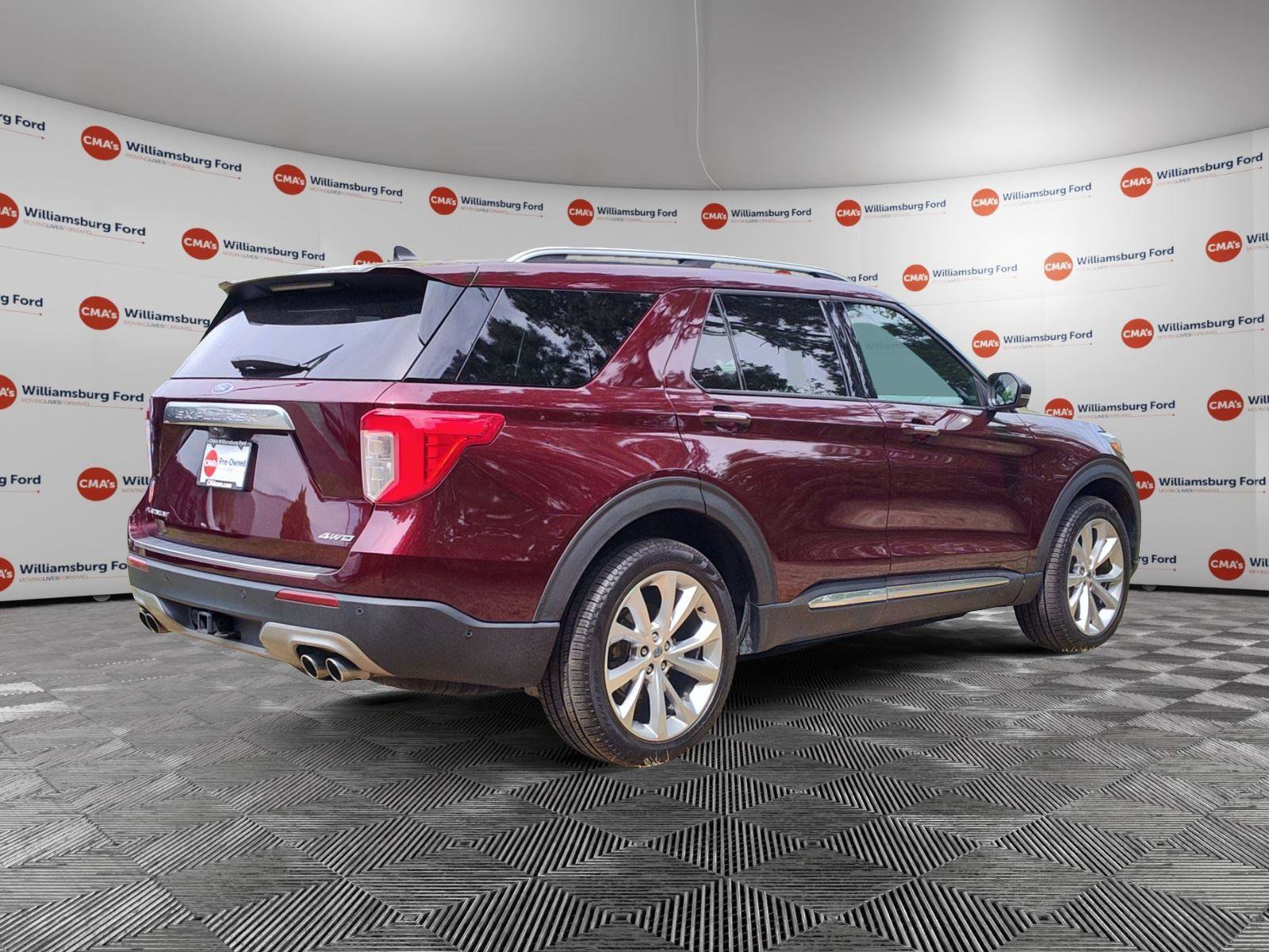 Certified 2022 Ford Explorer Platinum w/ Equipment Group 601A AWD/4WD image 5