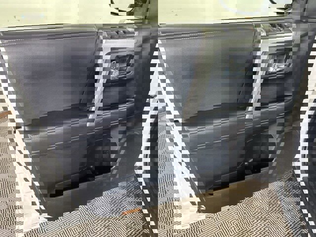 Used 2021 Toyota 4Runner SR5 Premium w/ Moonroof Package image 7