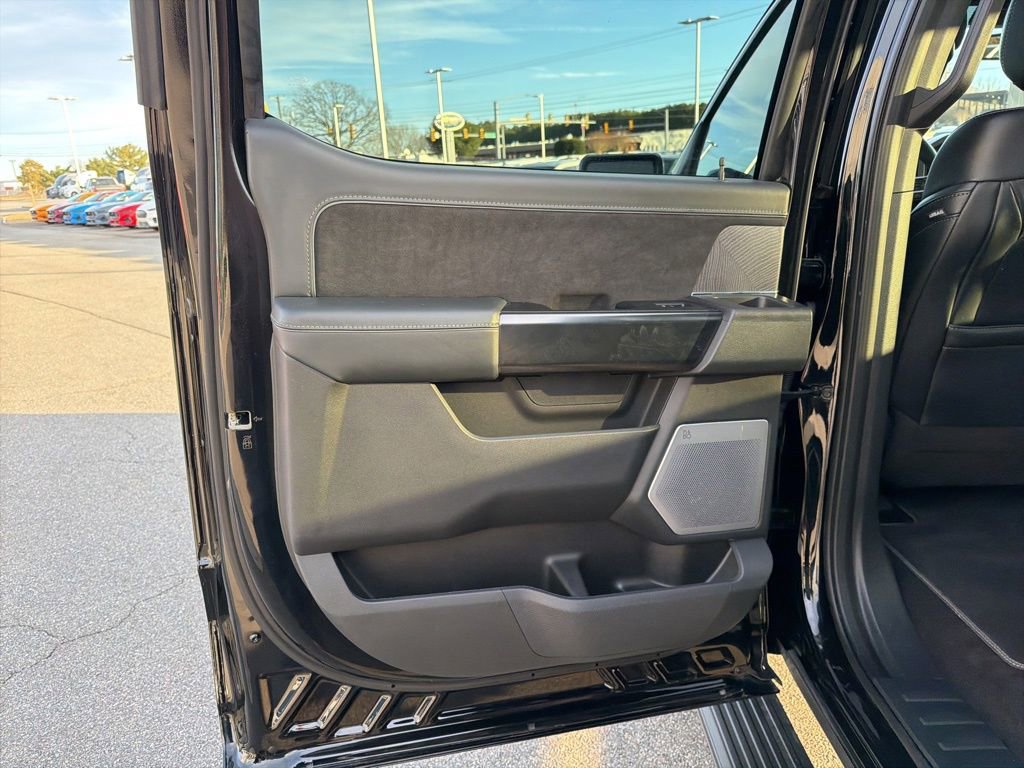 Certified 2023 Ford F150 Platinum w/ Equipment Group 701A High image 17