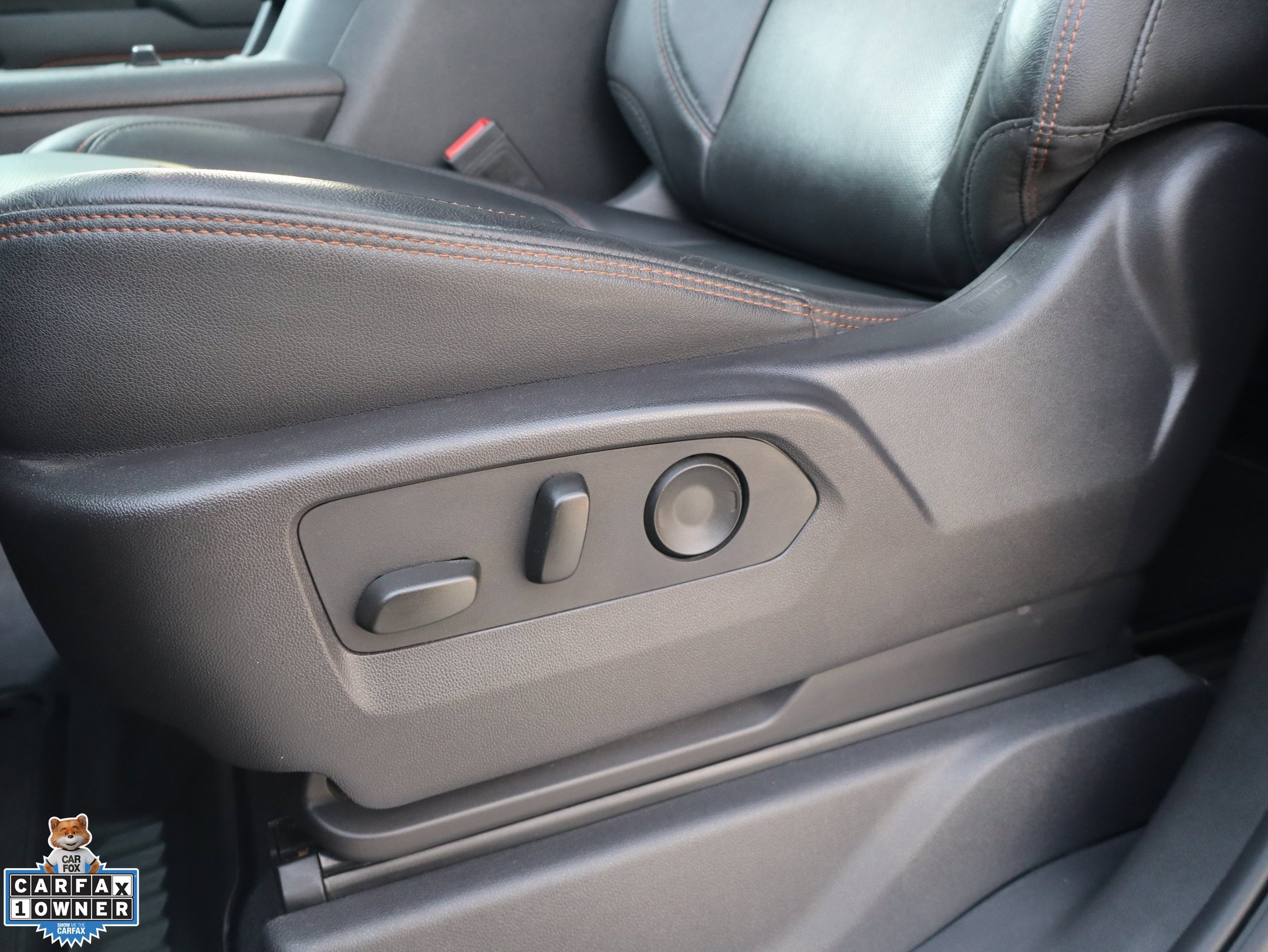 Used 2024 GMC Sierra 2500 AT4 w/ AT4 Premium Plus Package AWD/4WD image 15