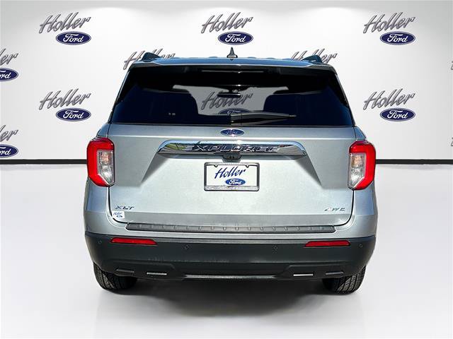 Certified 2023 Ford Explorer XLT AWD/4WD image 7