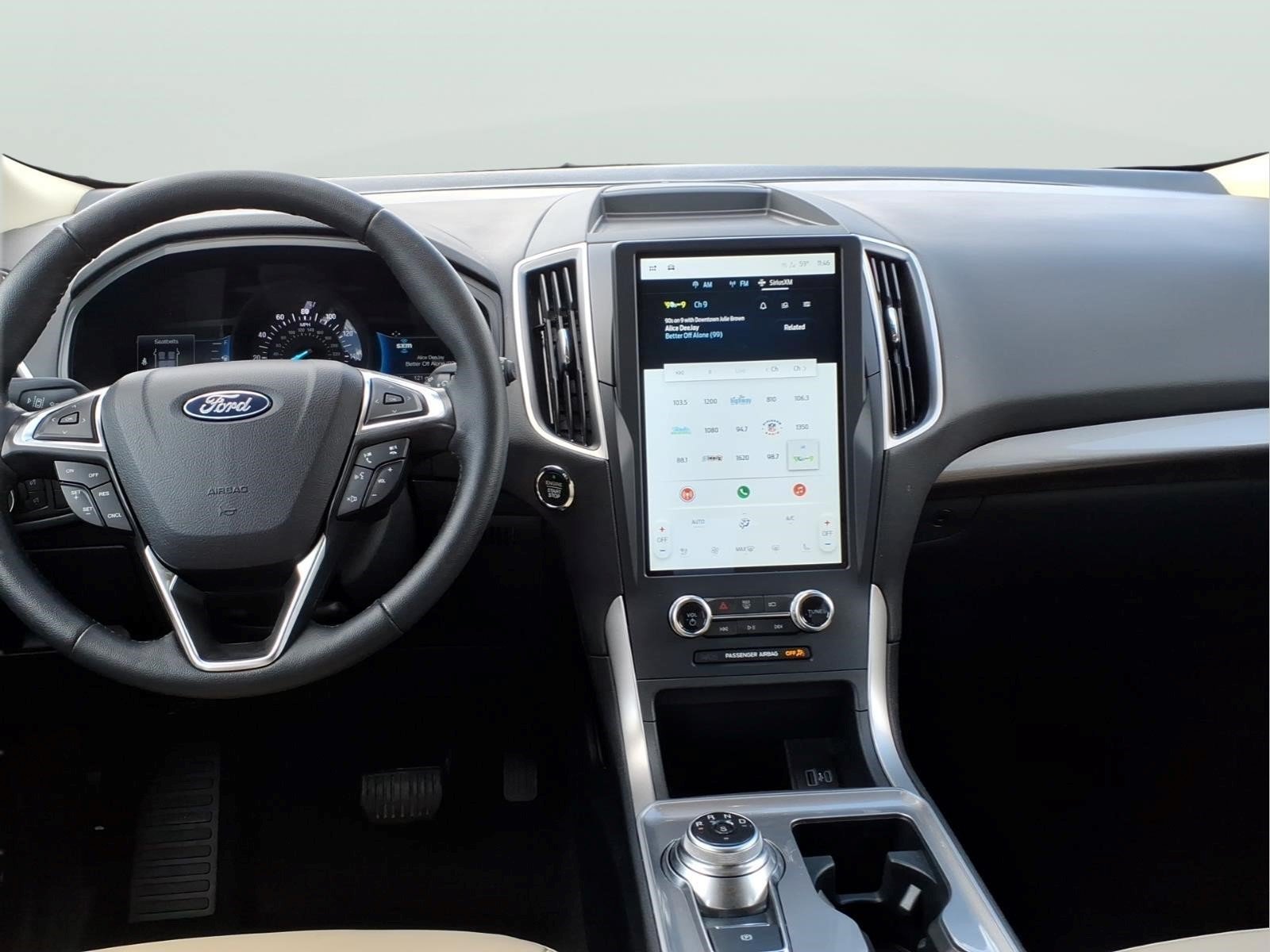 Certified 2024 Ford Edge SEL w/ Convenience Package AWD/4WD image 11
