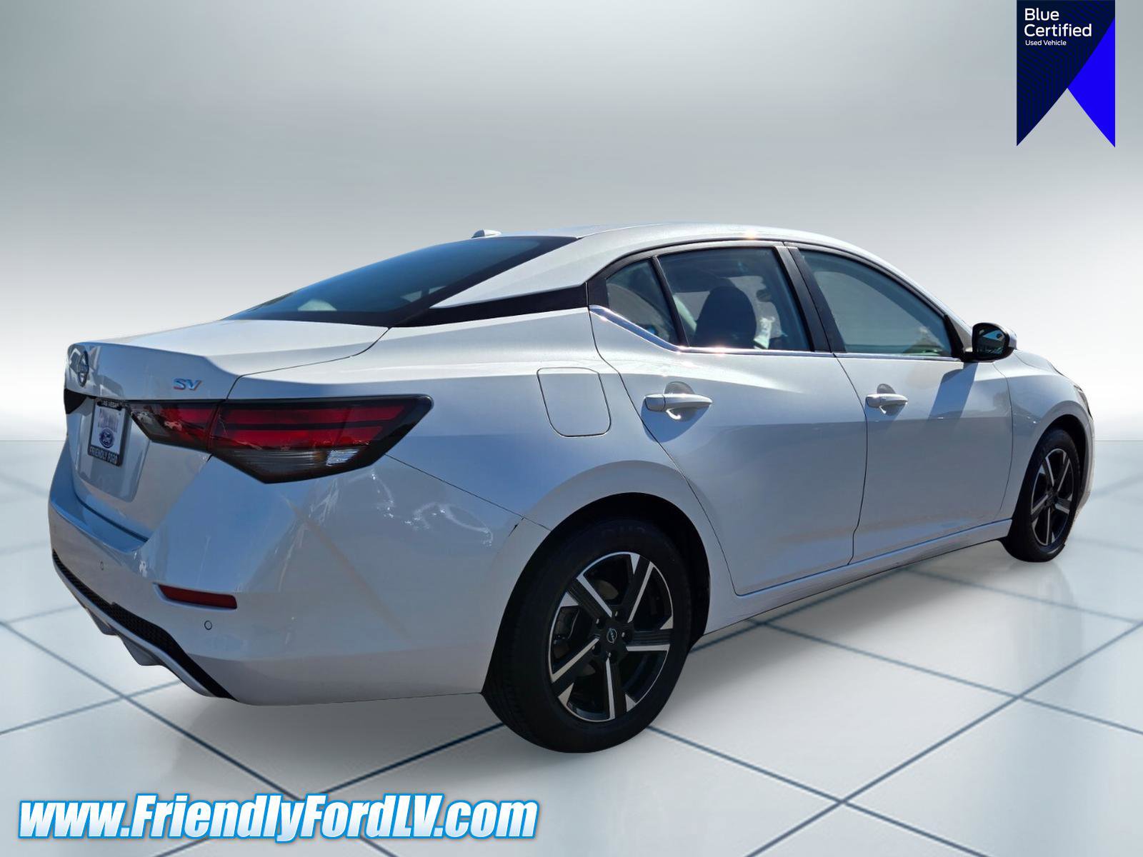 Used 2024 Nissan Sentra SV FWD image 6