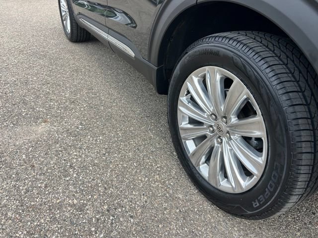 Certified 2023 Ford Explorer King Ranch AWD/4WD image 28