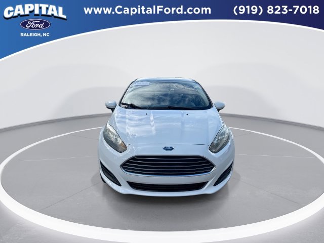 Certified 2019 Ford Fiesta SE FWD image 3