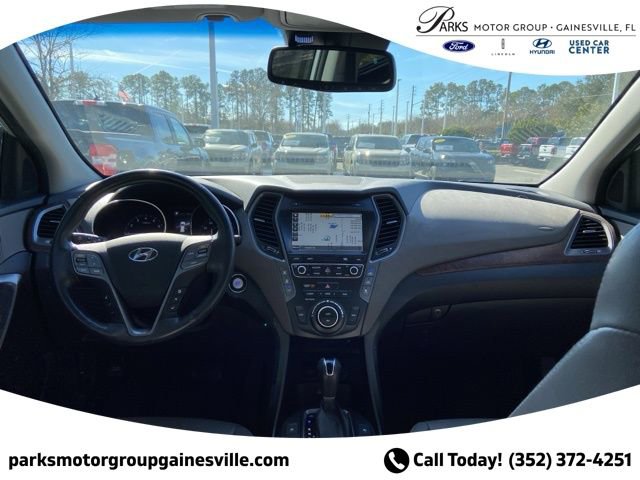 Used 2018 Hyundai Santa Fe Limited FWD image 18
