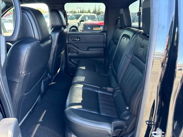 Used 2022 Nissan Frontier PRO-4X w/ Pro-4X Premium Package AWD/4WD image 13