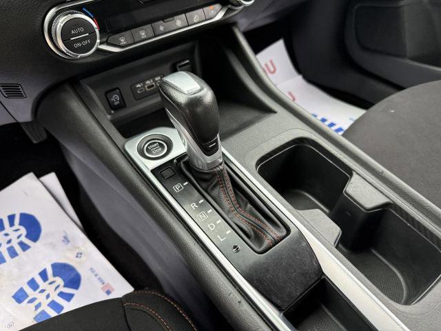 Used 2025 Nissan Sentra SR FWD image 22