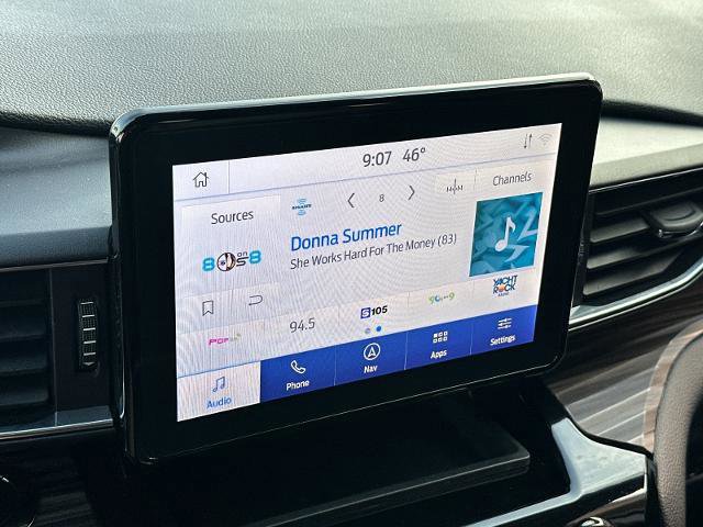 Certified 2023 Ford Explorer Limited w/ Equipment Group 301A image 18