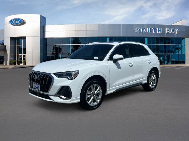 Used 2024 Audi Q3 2.0T Premium