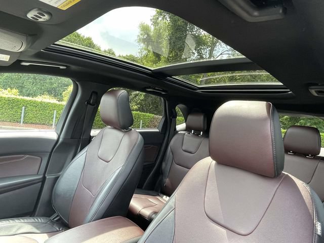 Certified 2020 Ford Edge Titanium w/ Equipment Group 301A AWD/4WD image 7