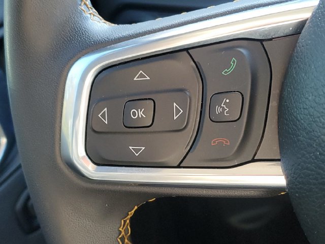 Used 2024 Jeep Wrangler Unlimited Sahara AWD/4WD image 11