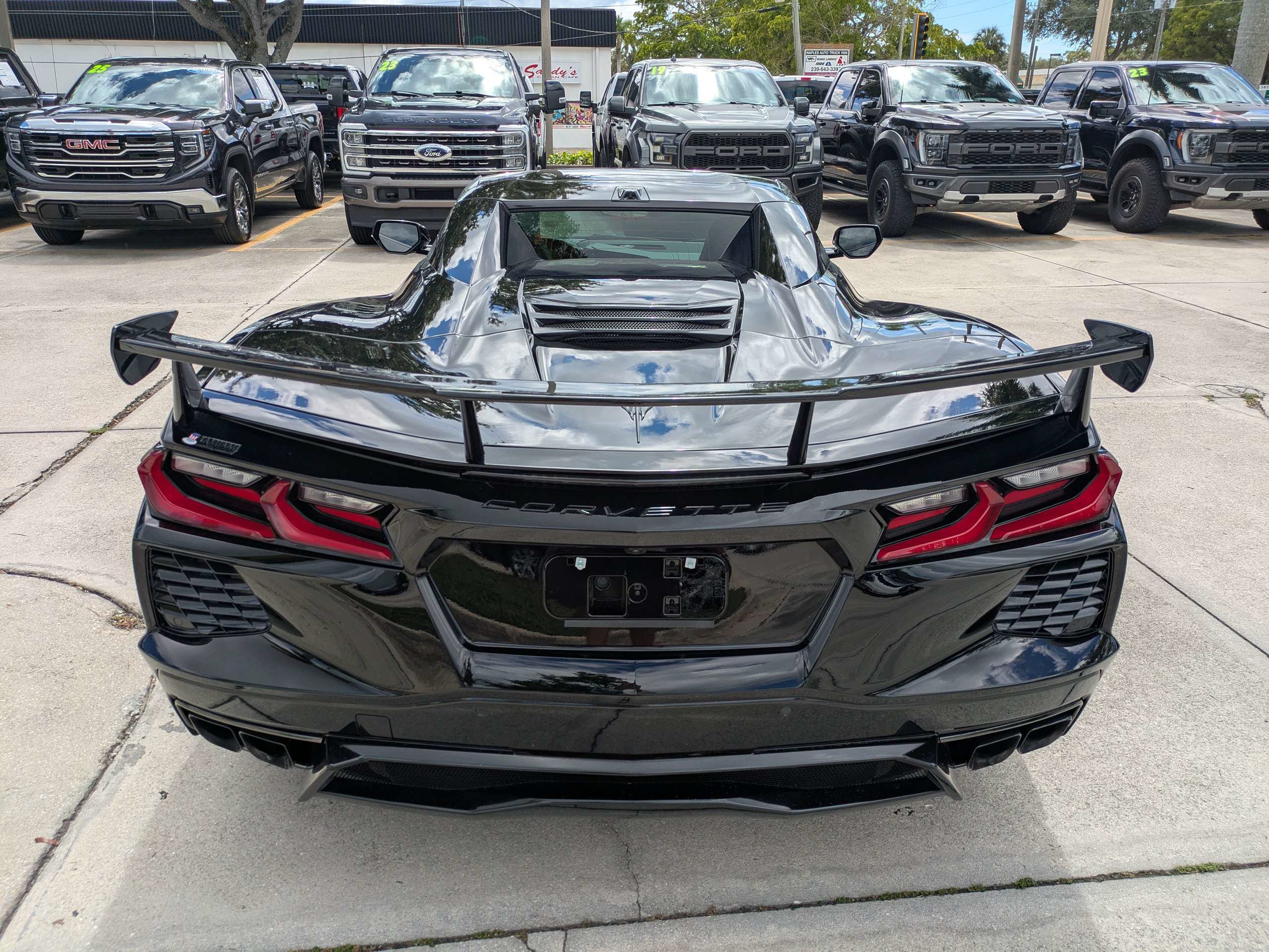 Used 2026 Chevrolet Corvette Stingray Convertible w/ 1LT RWD image 6