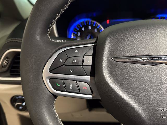 Used 2023 Chrysler Pacifica Touring-L w/ Road Tripper Package AWD/4WD image 14