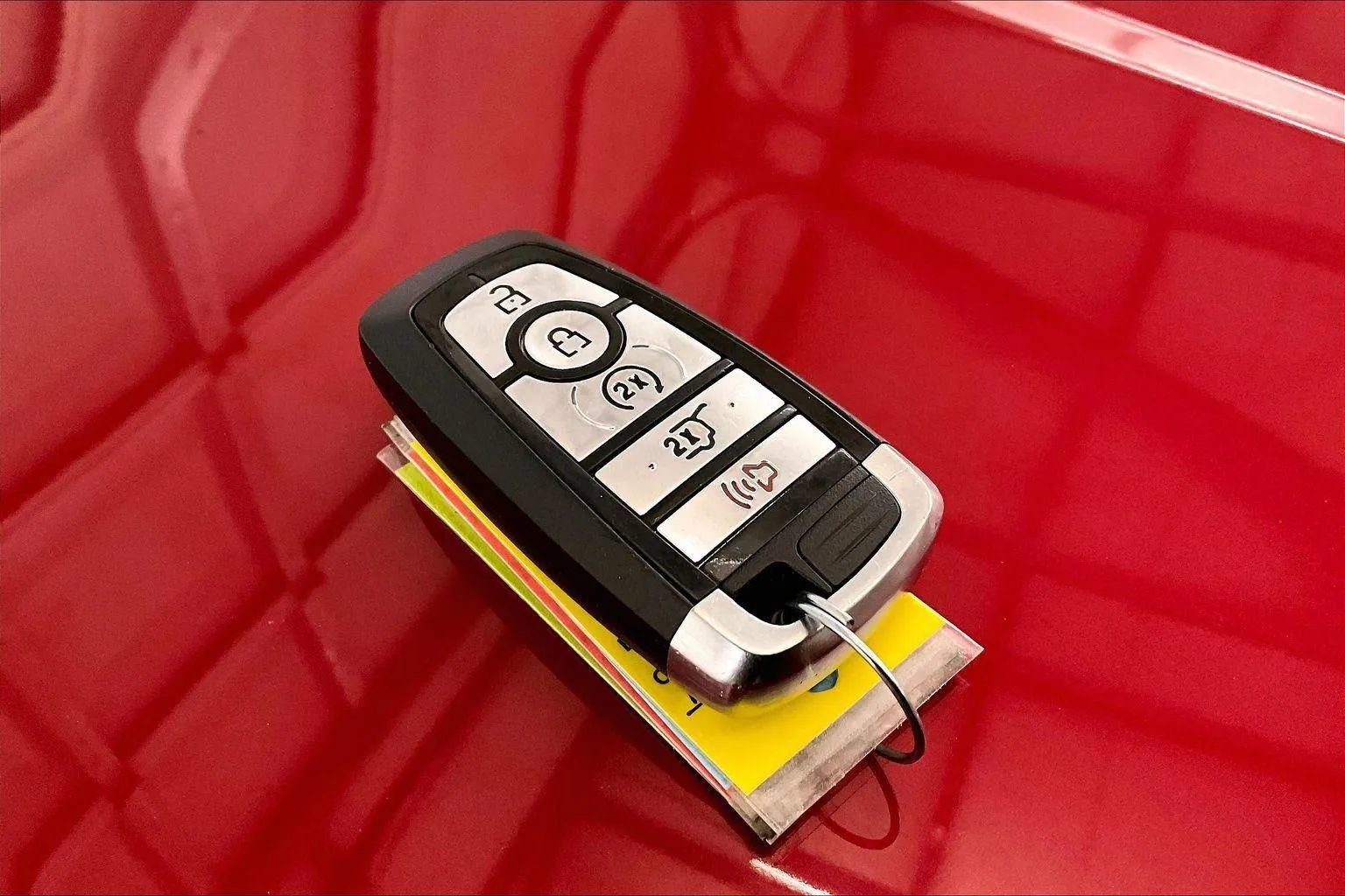 Certified 2023 Ford Edge Titanium image 9