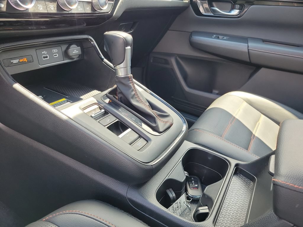 Used 2024 Honda CR-V Sport Touring image 29
