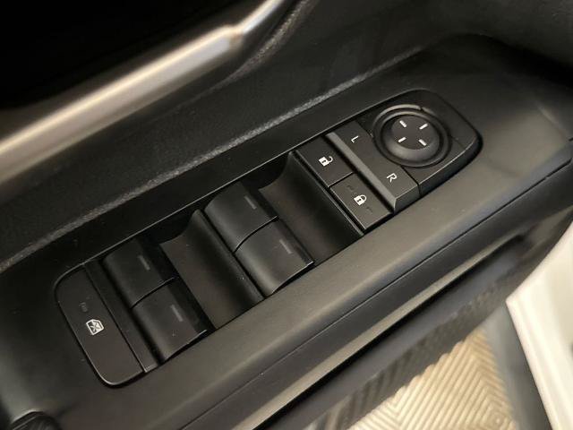Used 2025 Toyota Tacoma TRD Sport RWD image 17