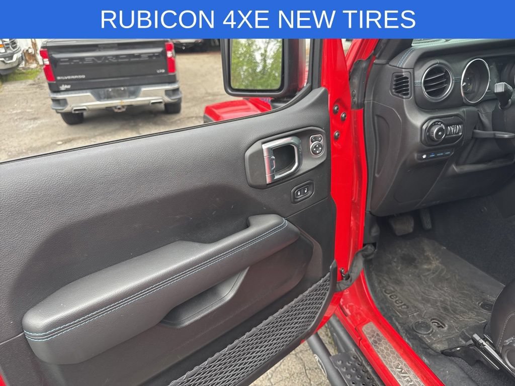 Used 2021 Jeep Wrangler Unlimited Rubicon 4xe w/ Steel Bumper Group AWD/4WD image 10