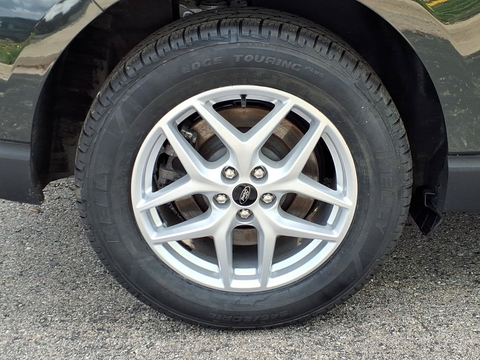 Certified 2023 Ford Edge SEL w/ Convenience Package AWD/4WD image 7