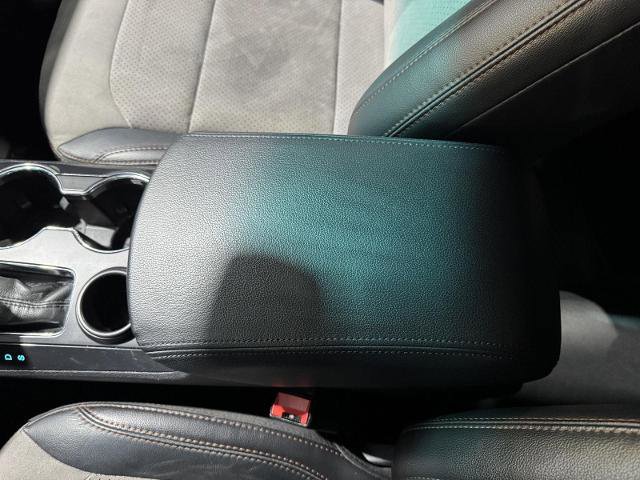 Certified 2017 Ford Explorer XLT w/ Equipment Group 202A FWD image 35