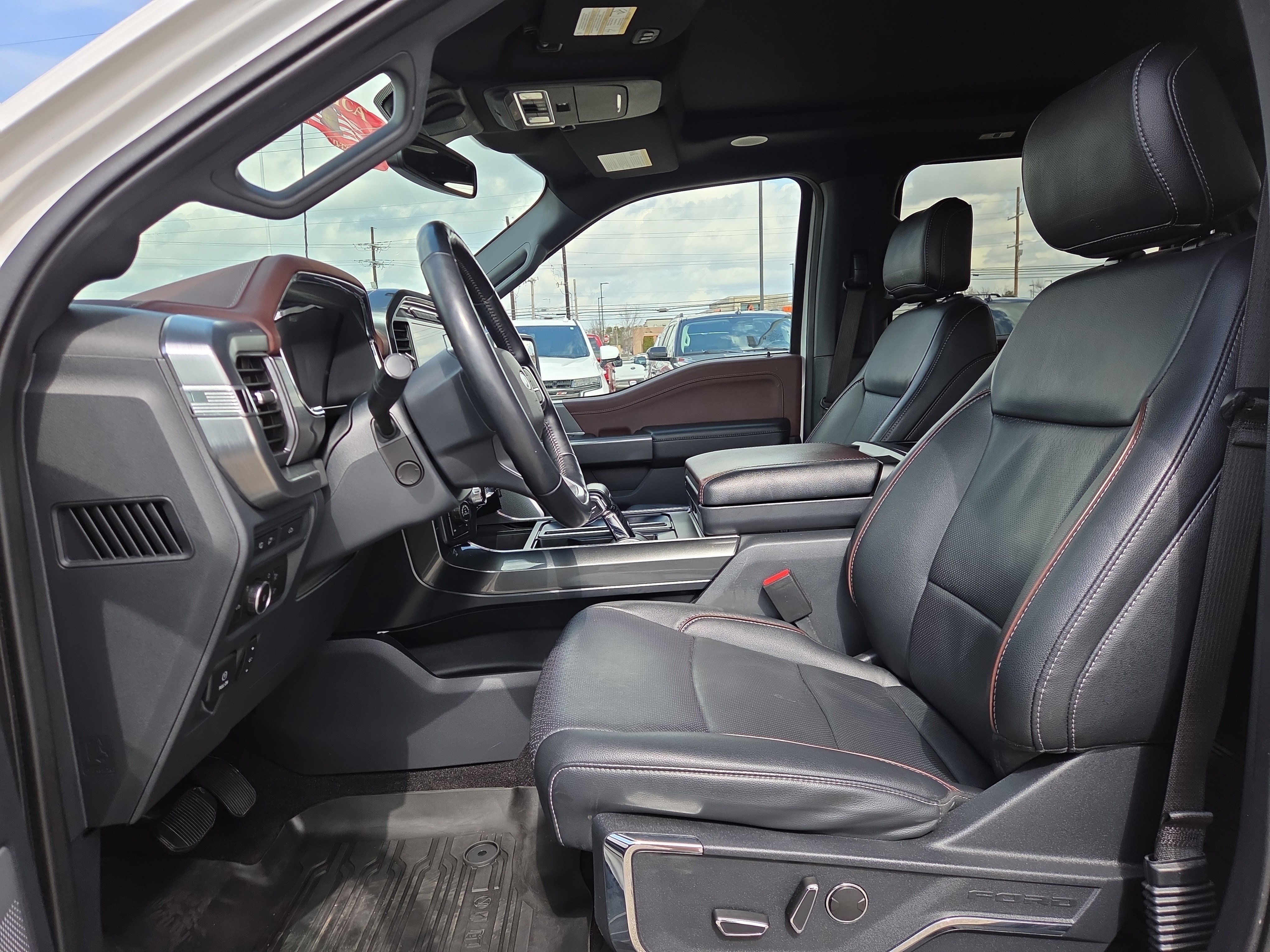 Certified 2022 Ford F150 Lariat w/ Equipment Group 502A High image 10