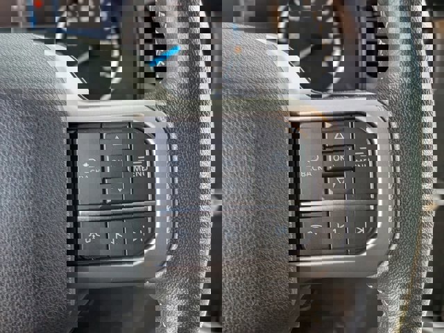 Certified 2023 Ford Expedition XLT image 18