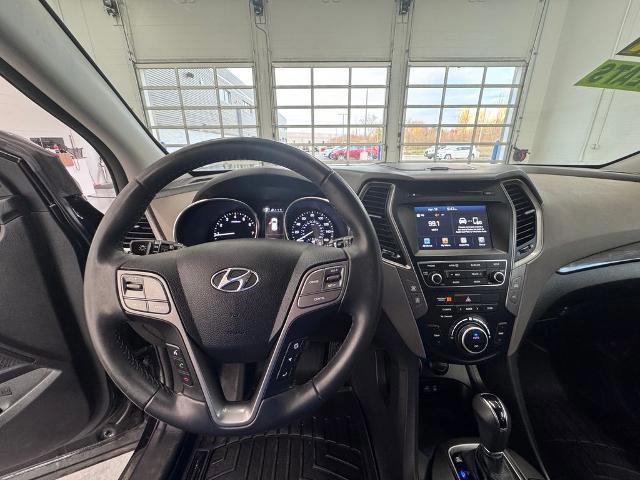 Used 2017 Hyundai Santa Fe Sport 2.0T AWD/4WD image 11