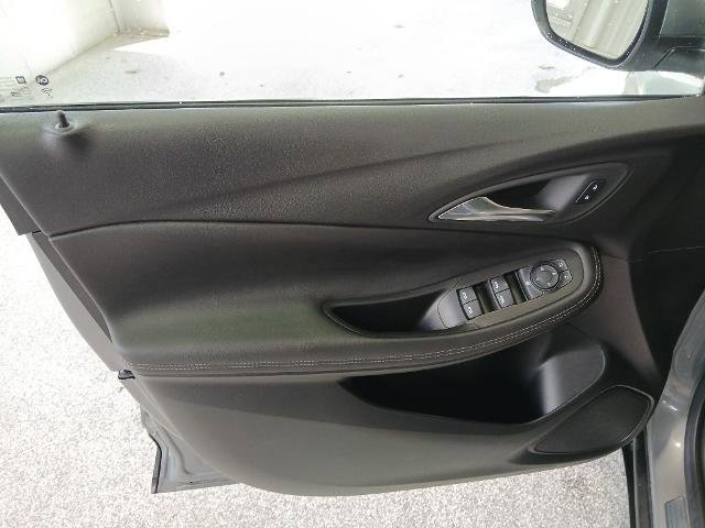 Used 2023 Buick Encore GX Preferred w/ Cold Weather Comfort Package image 12