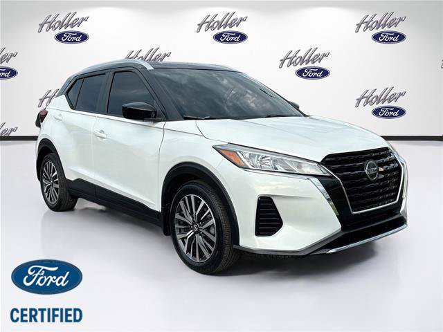 Used 2021 Nissan Kicks SV FWD image 1