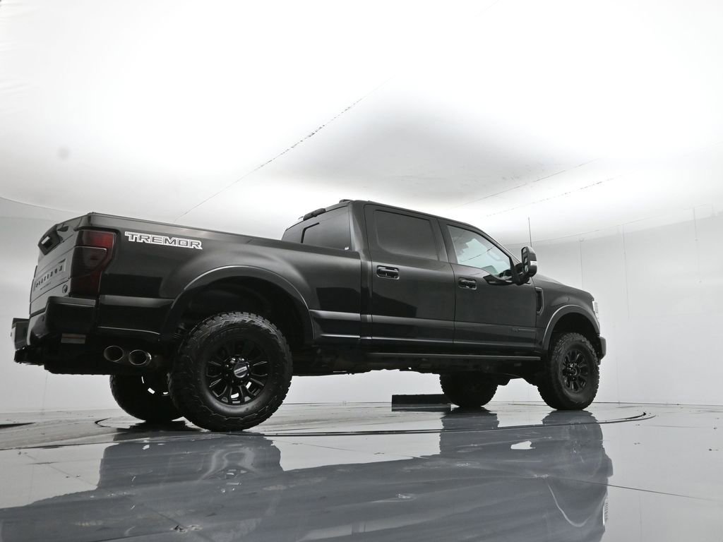 Certified 2022 Ford F250 Platinum w/ Tremor Off-Road Package image 14