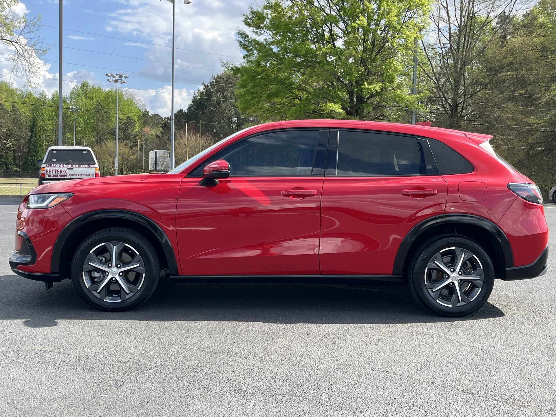 Used 2023 Honda HR-V EX-L image 6