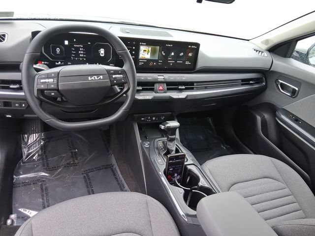 Used 2025 Kia K4 EX FWD image 12