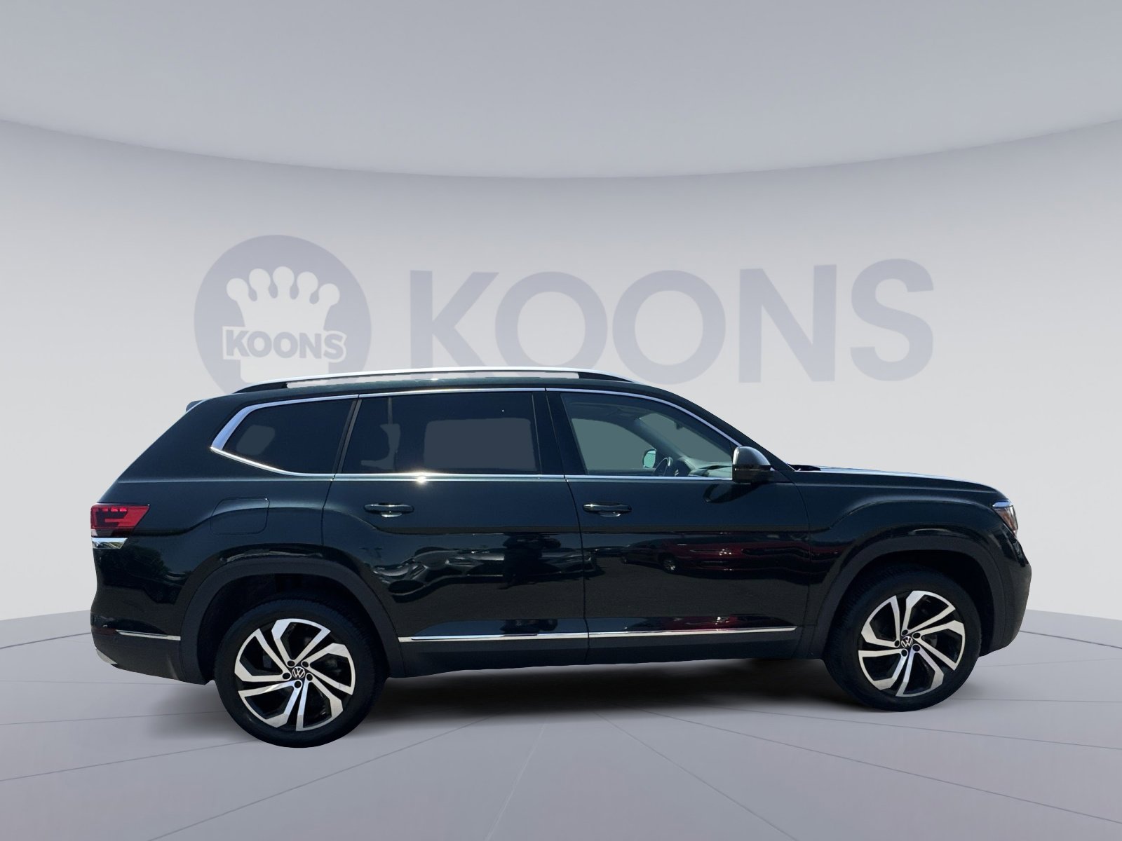 Used 2021 Volkswagen Atlas SEL Premium AWD/4WD image 12