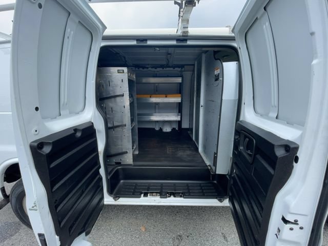 Used 2022 Chevrolet Express 2500 w/ Driver Convenience Package RWD image 29