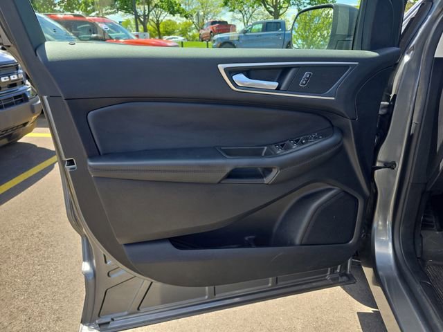 Certified 2024 Ford Edge SEL w/ Convenience Package AWD/4WD image 11