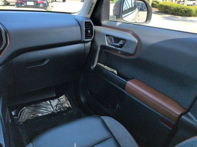 Certified 2024 Ford Bronco Sport Outer Banks w/ Tech Package AWD/4WD image 17