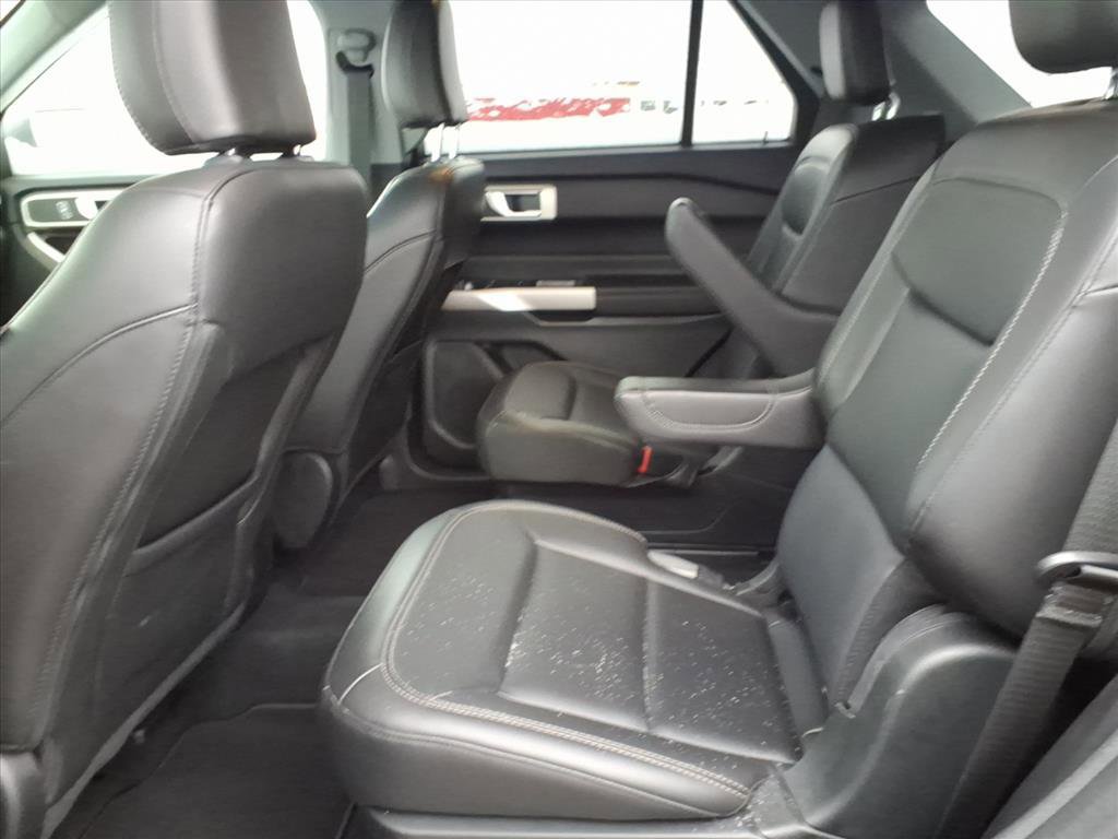 Certified 2023 Ford Explorer XLT w/ Equipment Group 202A image 12