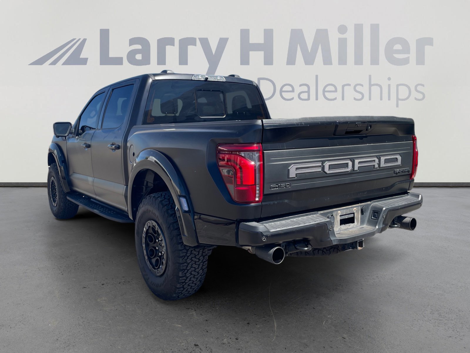 Certified 2025 Ford F150 Raptor image 3