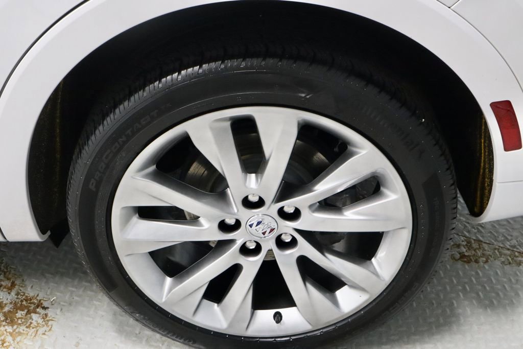 Used 2023 Buick Envision Avenir AWD/4WD image 20